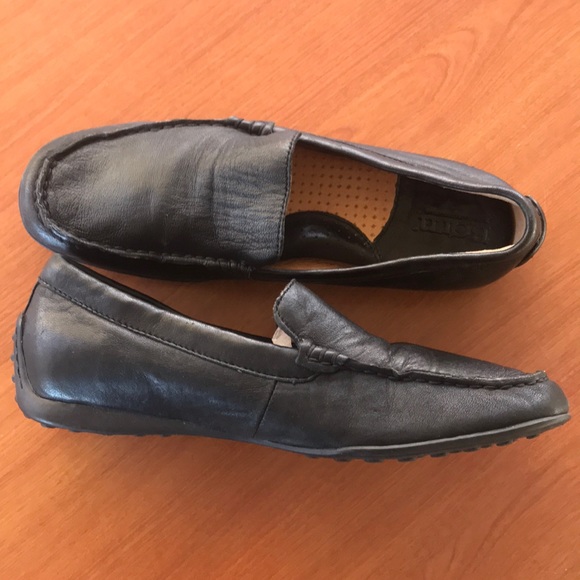 Born Shoes - Born handcrafted soft black leather driving loafer